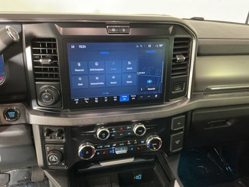 Used 2025 Ford F350 Platinum w/ Tremor Off-Road Package AWD/4WD image 22