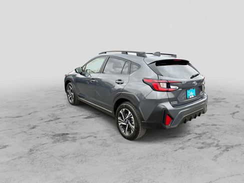 Used 2024 Subaru Crosstrek 2.0i Premium image 6
