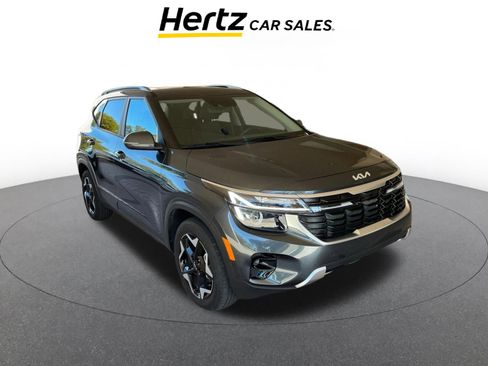 Used 2025 Kia Seltos S image 1