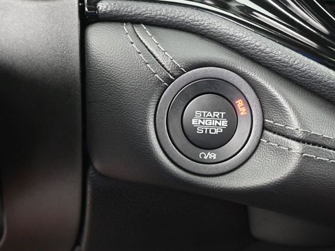 Used 2022 Dodge Durango GT image 30