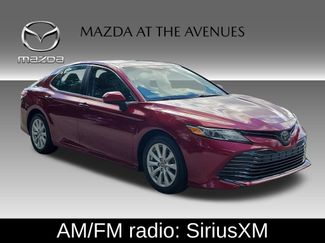 Used 2020 Toyota Camry LE FWD video 4