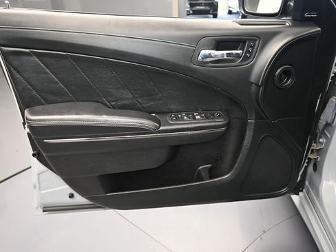 Used 2022 Dodge Charger SRT Hellcat image 11