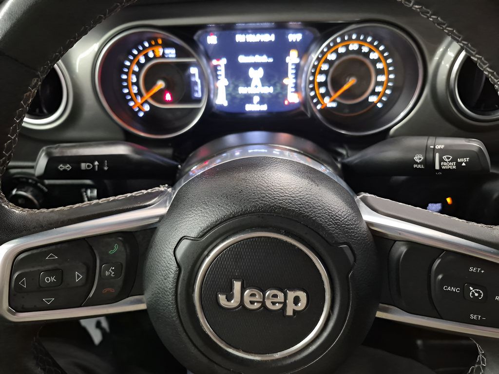Used 2023 Jeep Gladiator Overland AWD/4WD image 22