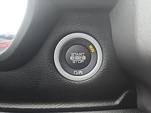Used 2023 RAM 1500 Rebel AWD/4WD image 21