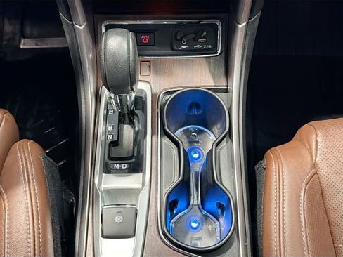 Used 2021 Subaru Ascent Touring image 15