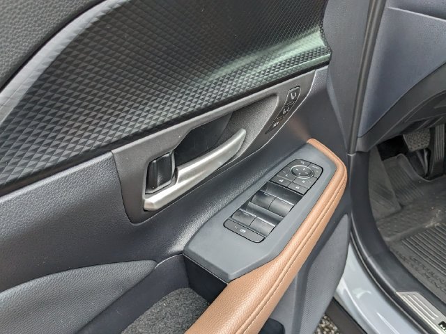 Used 2026 Toyota Grand Highlander AWD Hybrid image 24