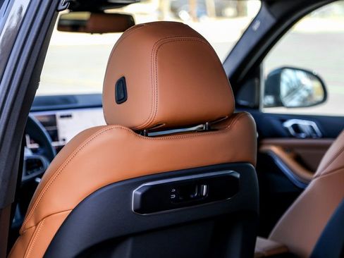 New 2026 BMW X5 xDrive40i w/ M Sport Package image 21