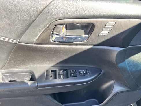 Used 2013 Honda Accord EX-L image 21