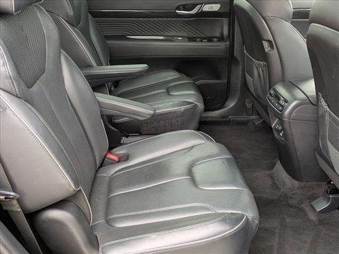 Used 2024 Hyundai Palisade Calligraphy image 23