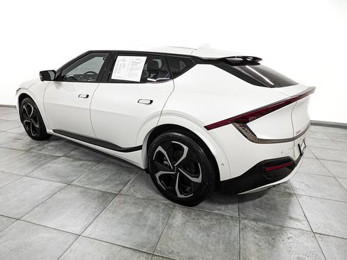 Used 2023 Kia EV6 GT-Line AWD/4WD image 4