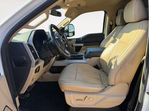 Used 2021 Ford F250 Lariat w/ Lariat Value Package image 9