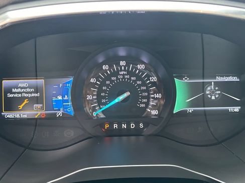 Used 2020 Ford Edge Titanium w/ Equipment Group 301A AWD/4WD image 30
