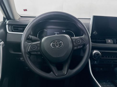 Used 2025 Toyota RAV4 LE image 17