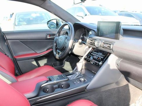 Certified 2024 Lexus IS 300 F Sport image 5