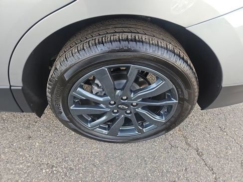 Used 2023 Chevrolet Equinox RS image 20