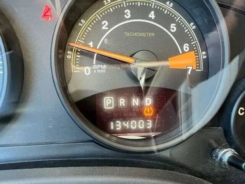 Used 2015 Jeep Patriot High Altitude FWD image 9
