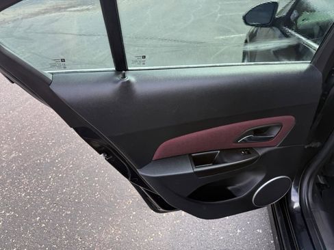 Used 2012 Chevrolet Cruze LT w/ RS Package image 10