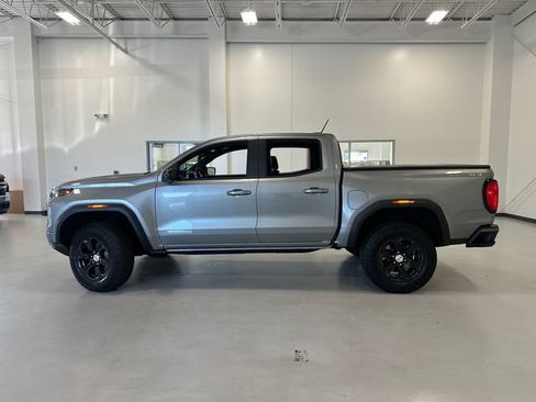 Certified 2023 GMC Canyon Elevation w/ Elevation Premium Package AWD/4WD image 8
