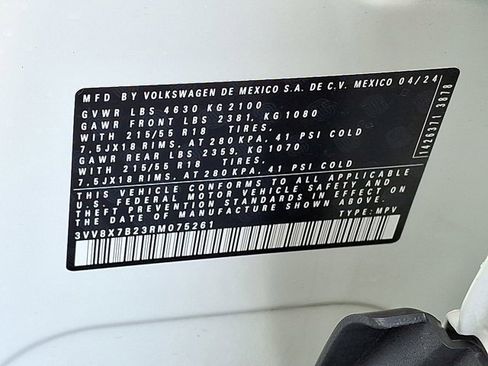 Certified 2024 Volkswagen Taos S image 31