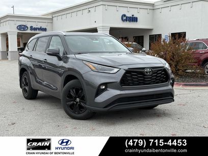 Used 2024 Toyota Highlander XLE