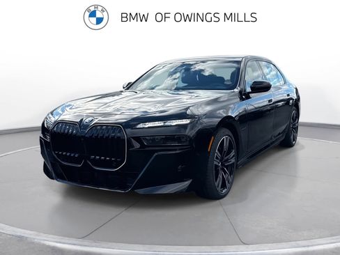 New 2026 BMW 750e xDrive 750e xDrive w/ Executive Package image 1