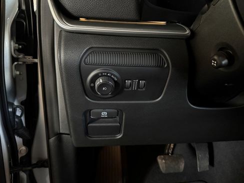 New 2025 Jeep Wagoneer Series II image 27