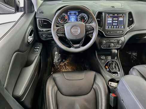 Used 2023 Jeep Cherokee Altitude Lux image 22