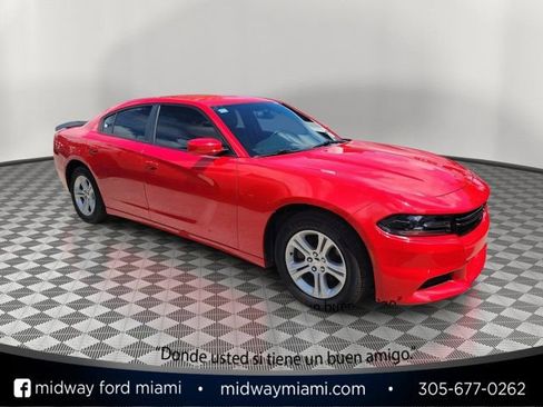 Used 2020 Dodge Charger SXT w/ Leather Interior Group RWD image 1
