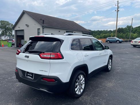 Used 2015 Jeep Cherokee Limited FWD image 6