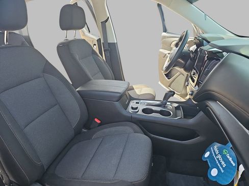 Used 2020 Chevrolet Traverse LS FWD image 13