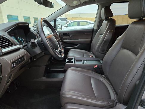 Used 2024 Honda Odyssey EX-L image 9