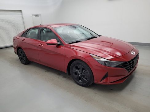 Used 2023 Hyundai Elantra SEL FWD image 11