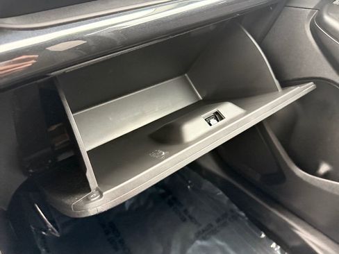 Certified 2023 Chevrolet TrailBlazer LT w/ LPO, Blackout Package image 23