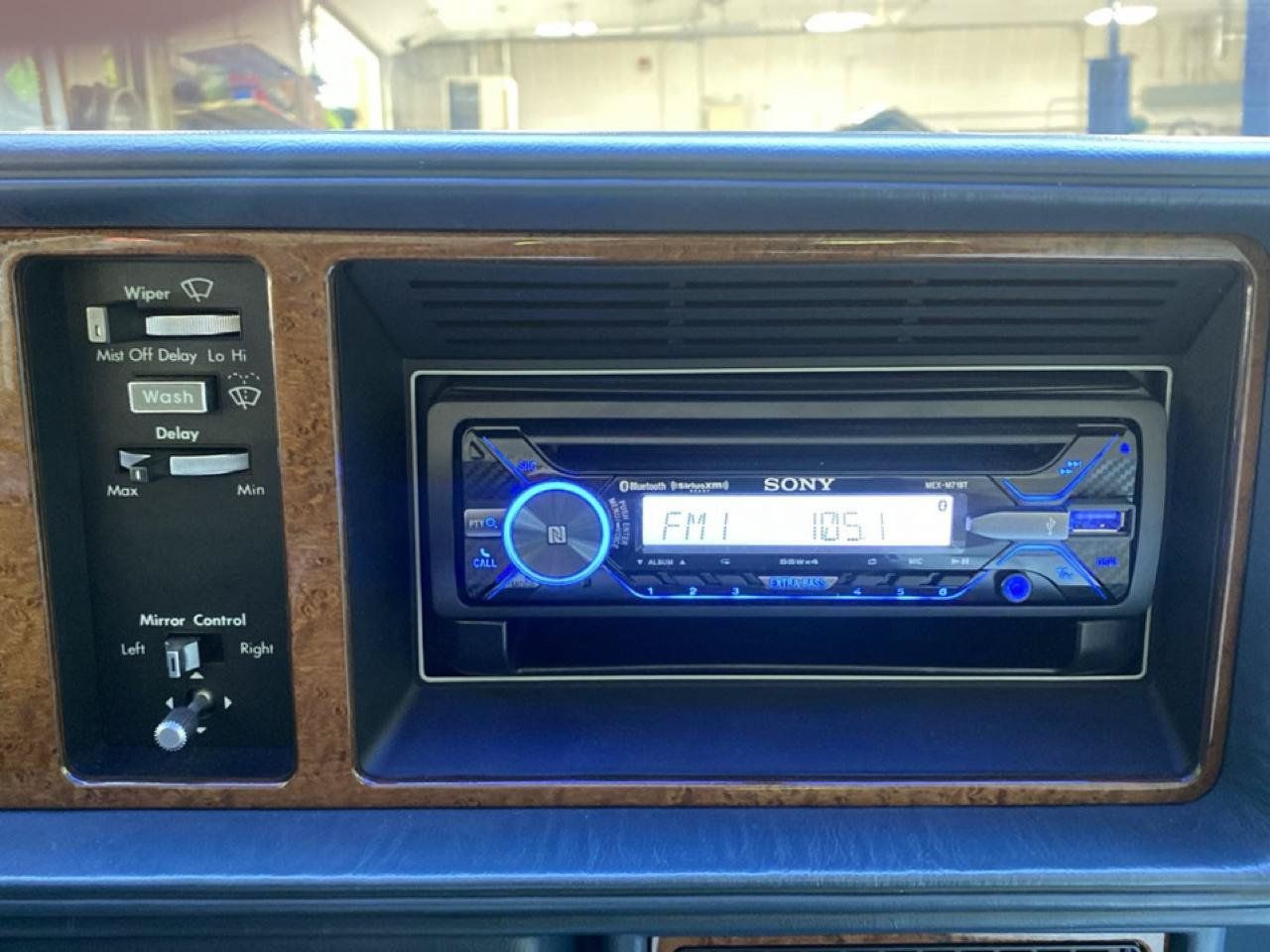 Used 1991 Cadillac Eldorado Coupe FWD image 12