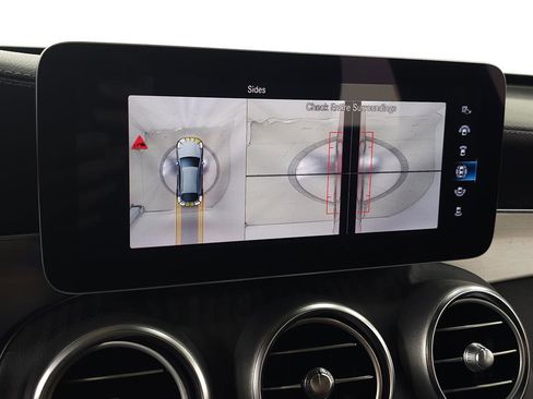 Used 2020 Mercedes-Benz GLC 300 4MATIC Coupe w/ Parking Assistance Package image 33