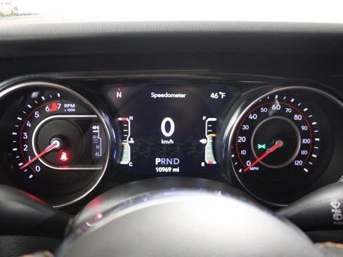 Used 2022 Jeep Wrangler Unlimited Rubicon w/ Trailer Tow Package image 22