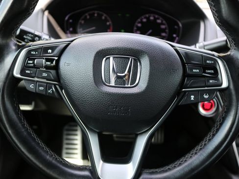 Used 2018 Honda Accord Sport image 19