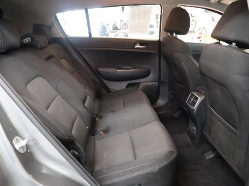 Used 2019 Kia Sportage LX image 21