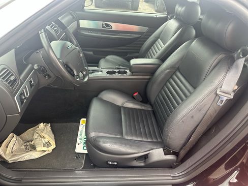 Used 2002 Ford Thunderbird RWD image 11