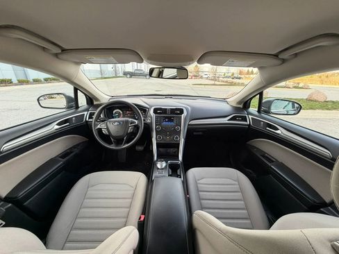 Used 2019 Ford Fusion S image 21