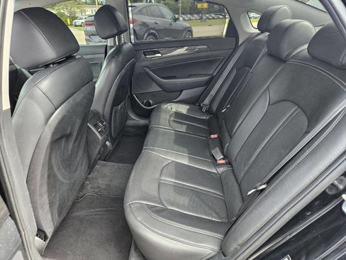 Used 2018 Hyundai Sonata Limited w/ Limited Ultimate Package 03 image 17