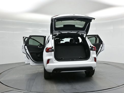 Certified 2023 Ford Escape ST-Line w/ Equipment Group 301A image 31