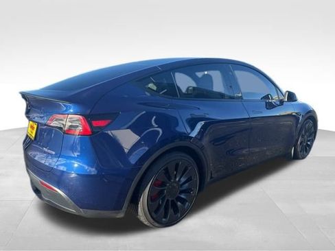 Used 2024 Tesla Model Y Performance image 7
