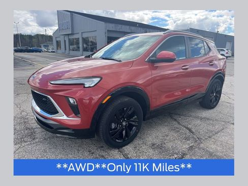 Used 2024 Buick Encore GX Sport Touring AWD/4WD image 1