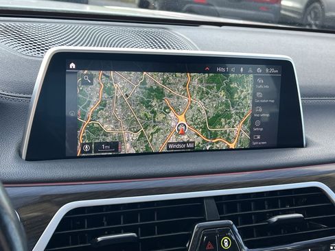 Used 2022 BMW 740i xDrive w/ Premium Package image 20