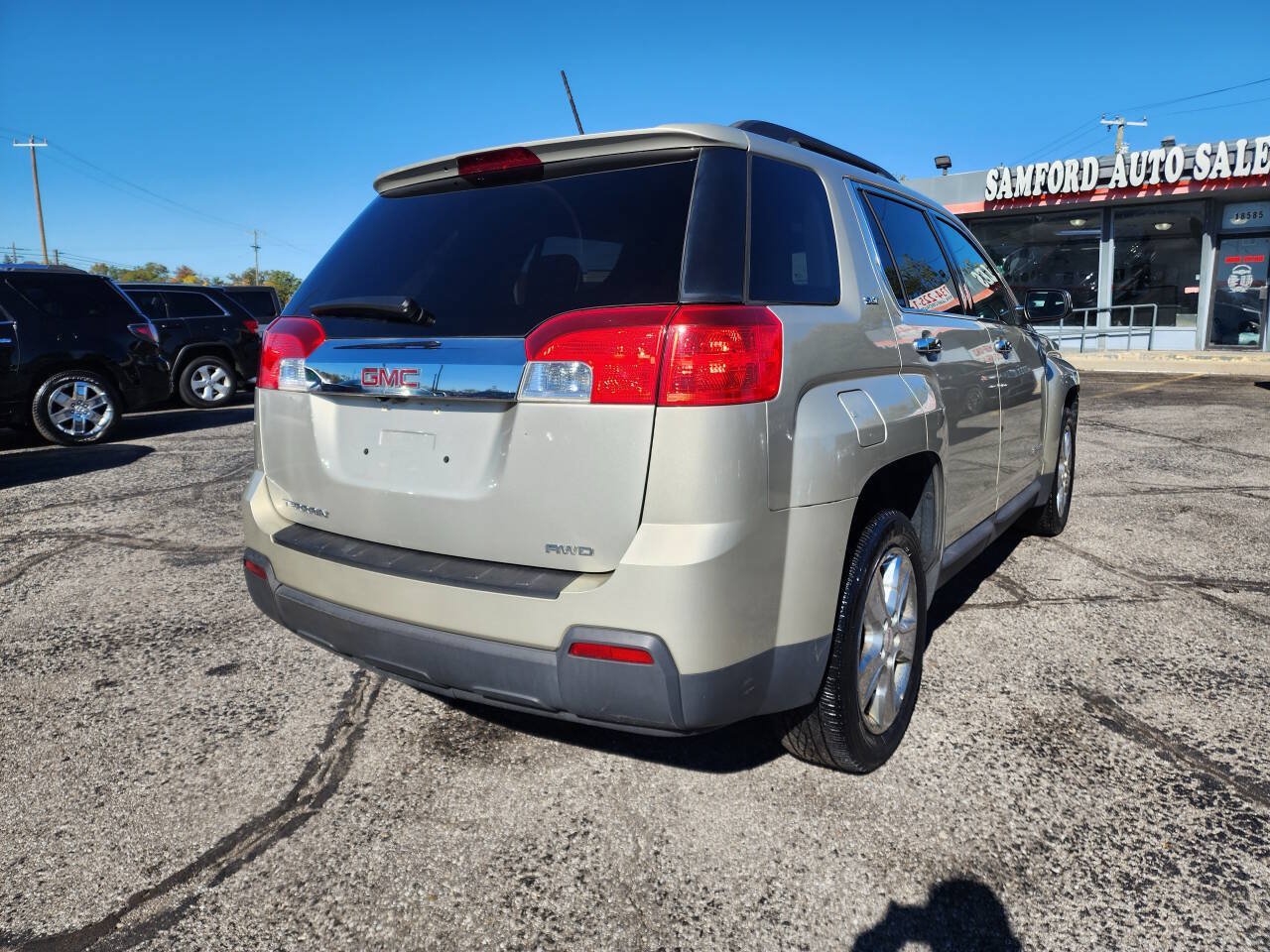 Used 2015 GMC Terrain SLT w/ Chrome Edition AWD/4WD image 12