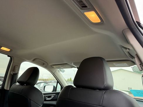 Used 2023 Subaru Ascent Limited AWD/4WD image 18