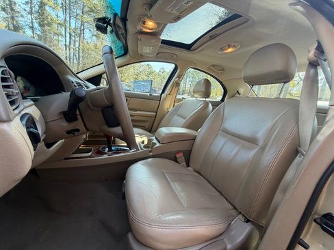 Used 2005 Mercury Sable LS image 14