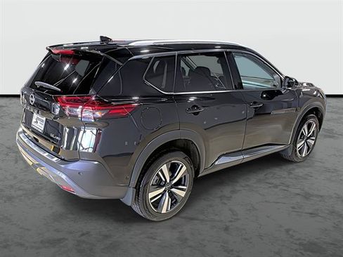 Used 2023 Nissan Rogue SL w/ SL Premium Package AWD/4WD image 4
