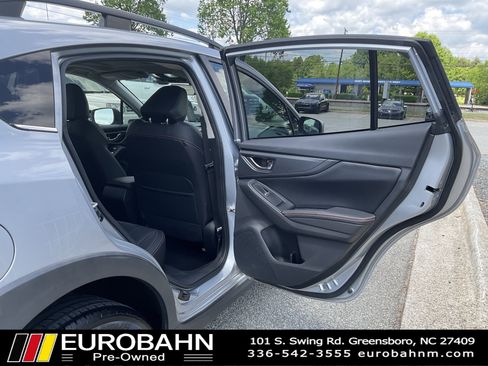 Used 2019 Subaru Crosstrek 2.0i Limited w/ Moonroof Package w/Navigation image 18
